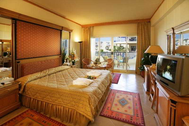 Aa Grand Oasis