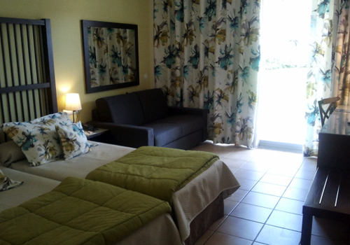 Hotel Caribe Port Aventura Habitacion