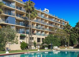 apartamentos Aptos. Pepita Alay