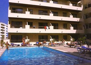 apartamentos Aptos El Puerto