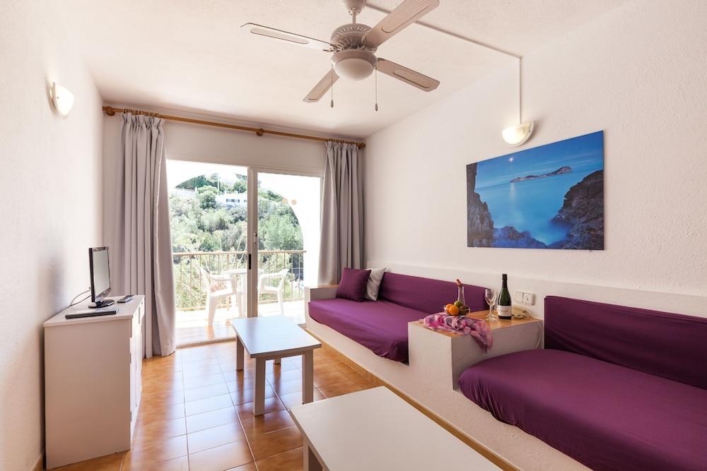 Fotos Hotel Apts. Puerto Cala Vadella
