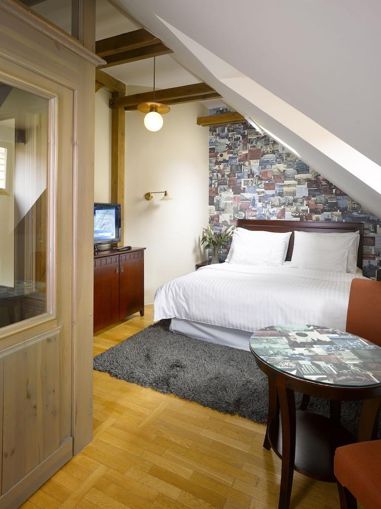 Fotos Hotel Lokal Inn