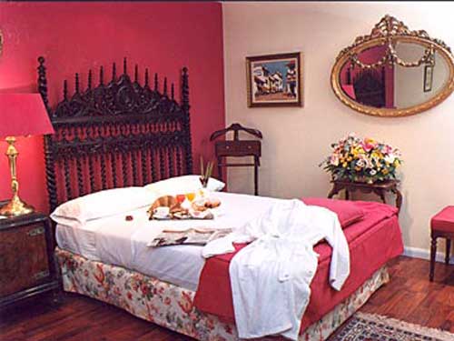 hotel Suites Foxa M-30