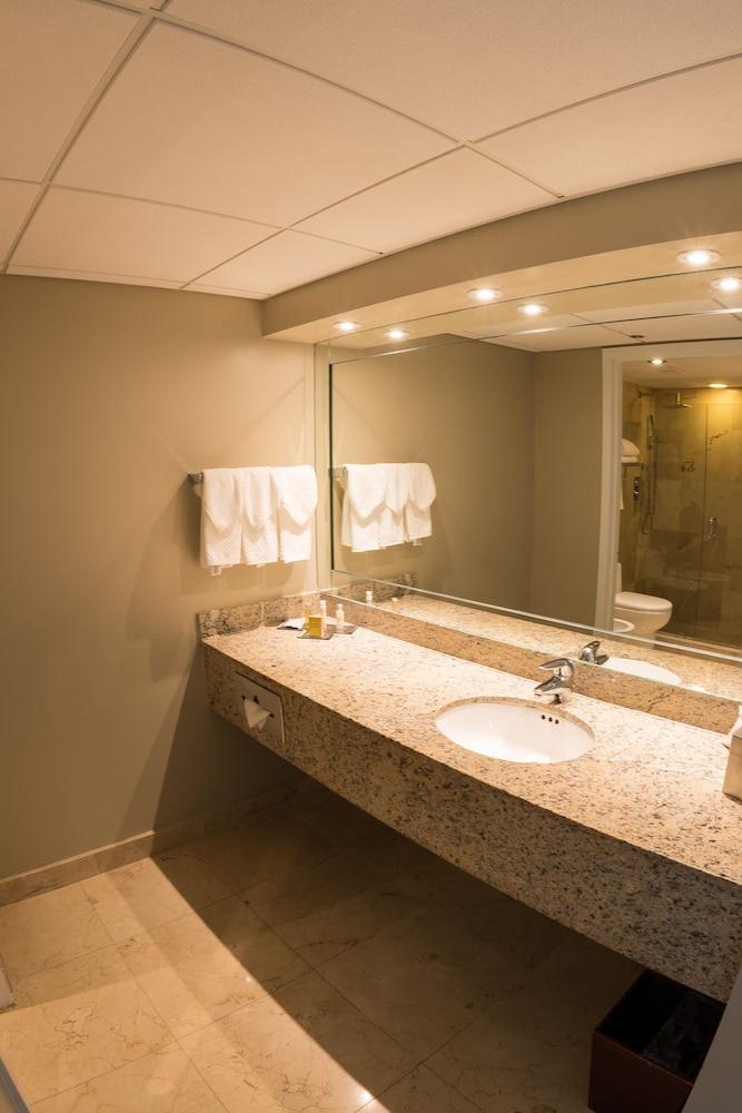 Fotos Hotel Doubletree By Hilton Grand Hotel Biscayne Bay