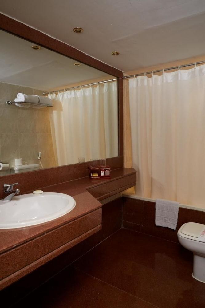 Fotos Hotel Pyramisa Suites H. & Casino