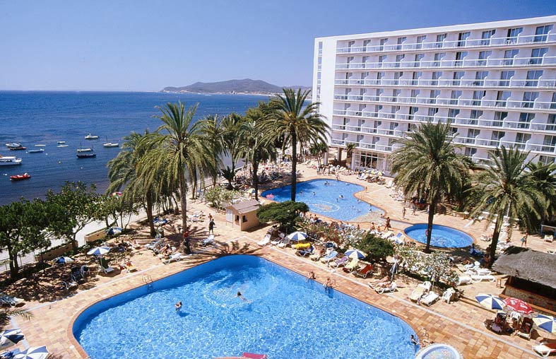 hotel Hotel Club 3 Carabelas And Spa