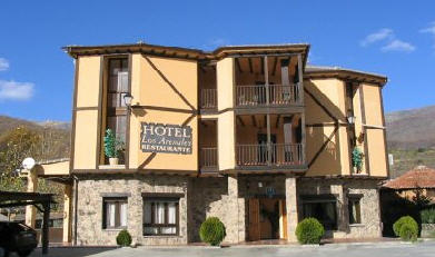 hotel Los Arenales