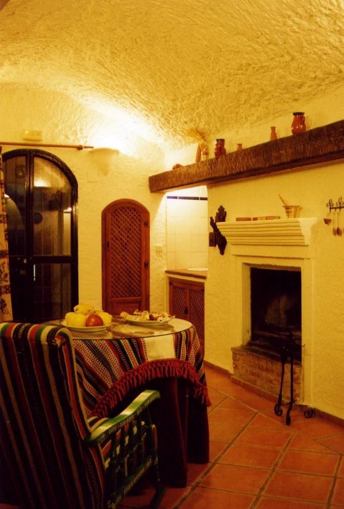 Fotos Hotel Cuevas P.antonio De  Alarcon