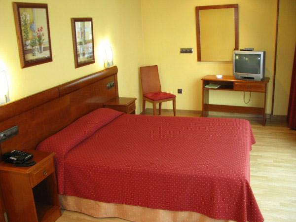 Fotos Hotel Longoria Avenida