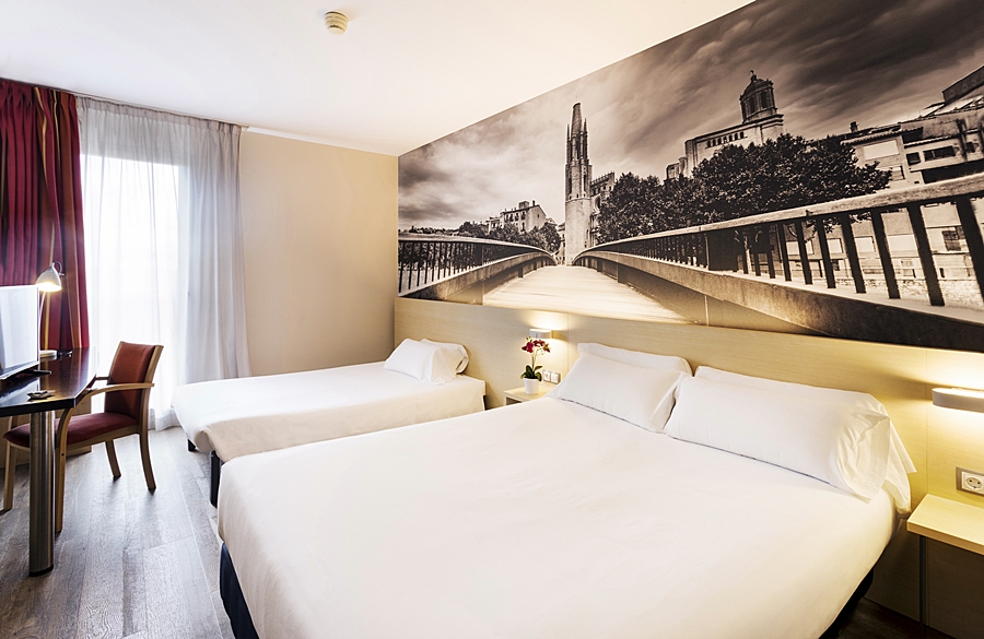 Fotos Hotel B&bhotelgirona 3