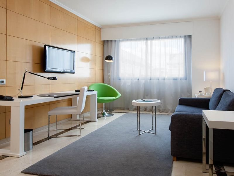 Fotos Hotel Nh Suites Prisma