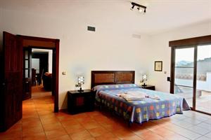 Fotos Hotel Apartamentos La Santa Cruz Resort And Spa