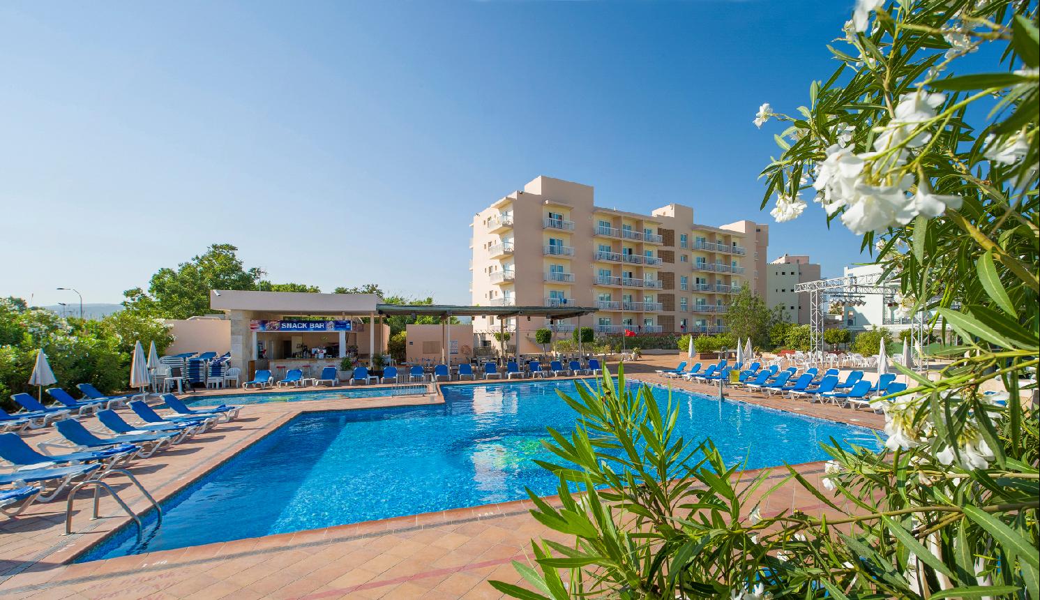 Fotos Hotel Invisa Es Pla - Adults Only