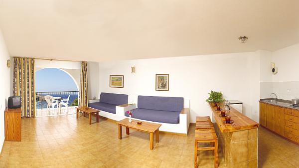 hotel Apts. Puerto Cala Vadella