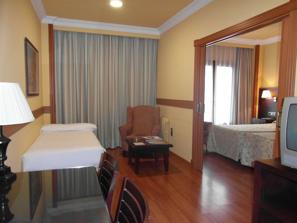 Fotos Hotel Ii Castillas