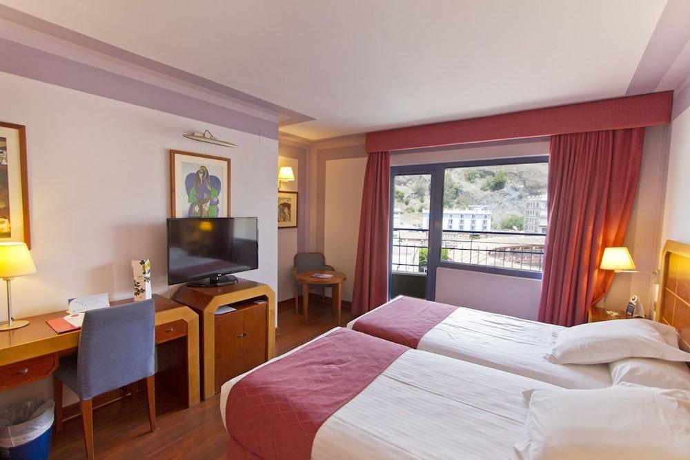 Fotos Hotel M.s. Maestranza