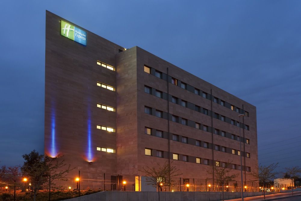 Fotos Hotel Hi Express Barcelona - Sant Cugat