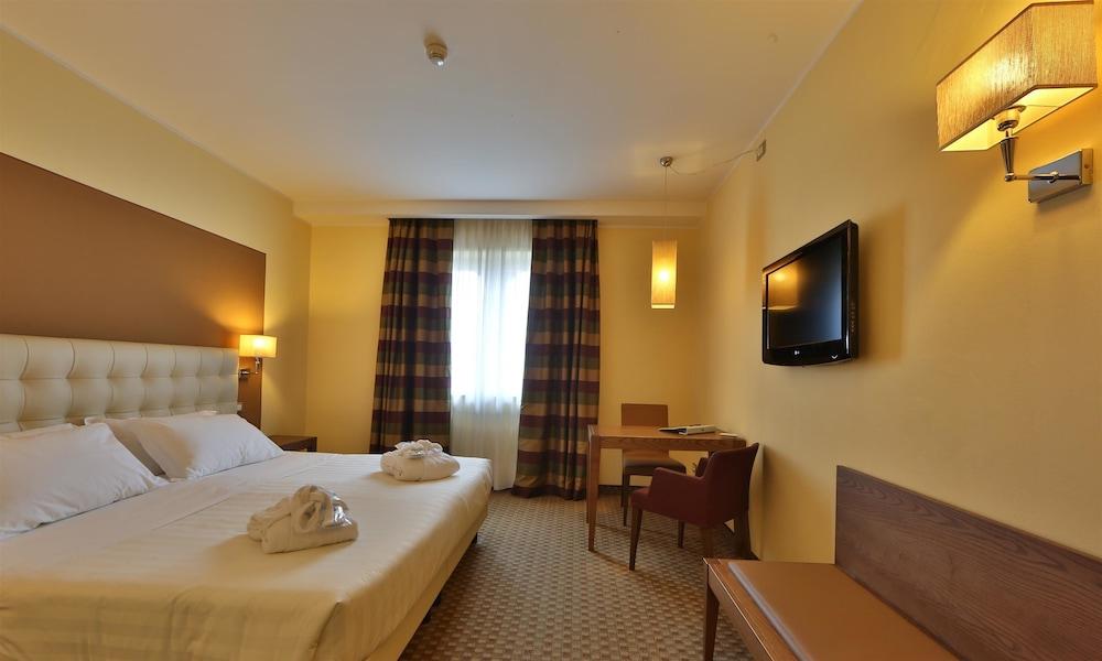 Fotos Hotel Grand Guinigi