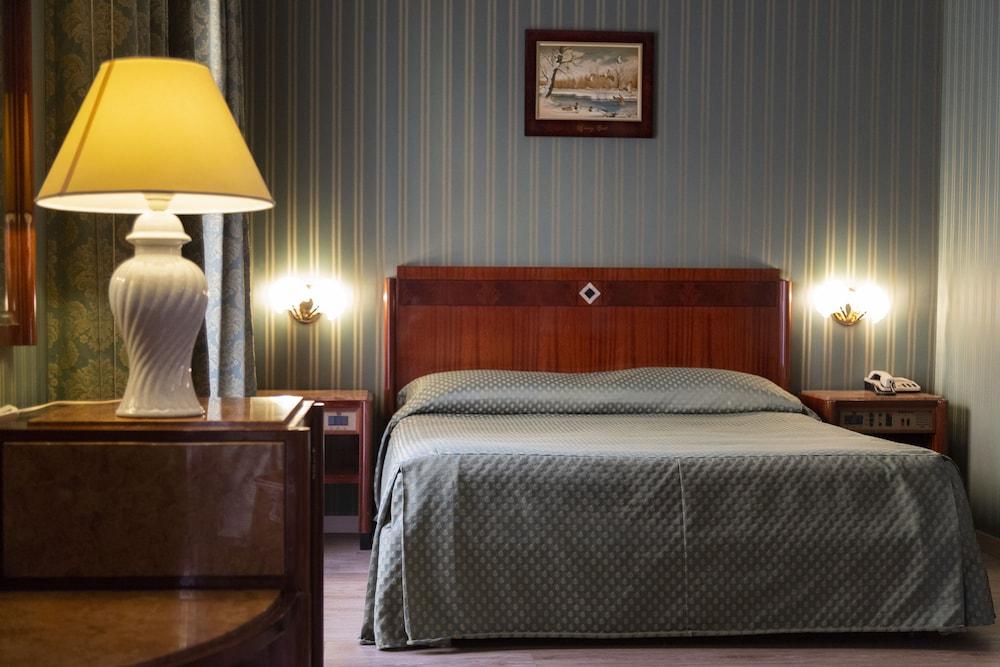 Fotos Hotel Ih Hotels Milano Bocconi