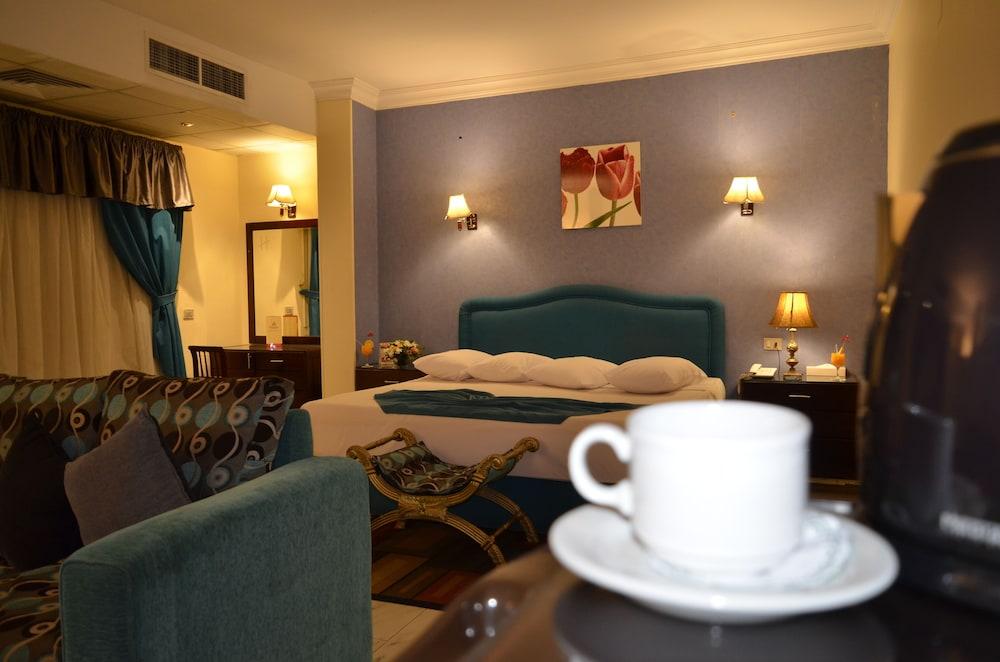 Fotos Hotel Holidays Express
