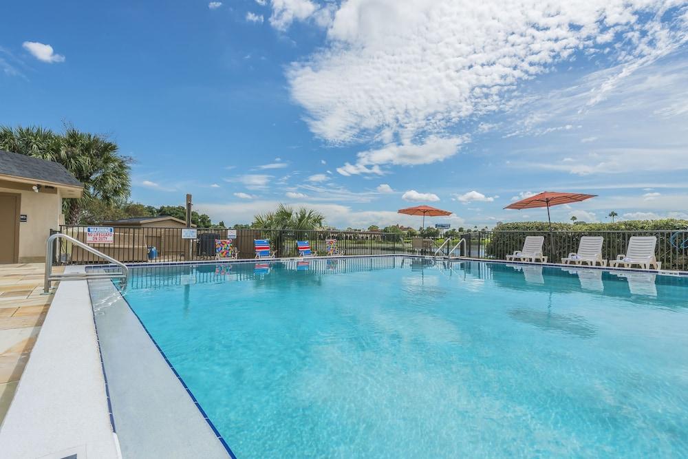 Fotos Hotel Quality Inn Suites Kissimmee By The Lake
