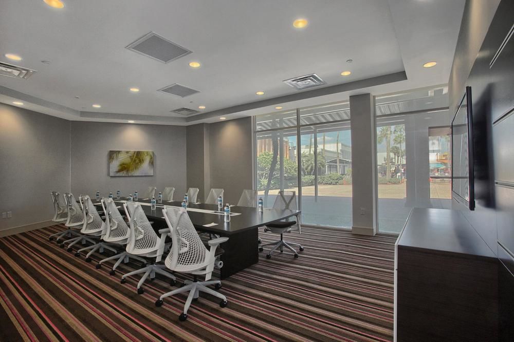 Fotos Hotel Doubletree By Hilton Hotel At The Entrance To Universal Orla