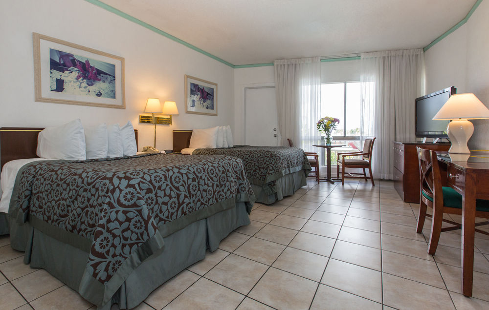 Fotos Hotel Days Hotel By Wyndham Thunderbird Beach Resort