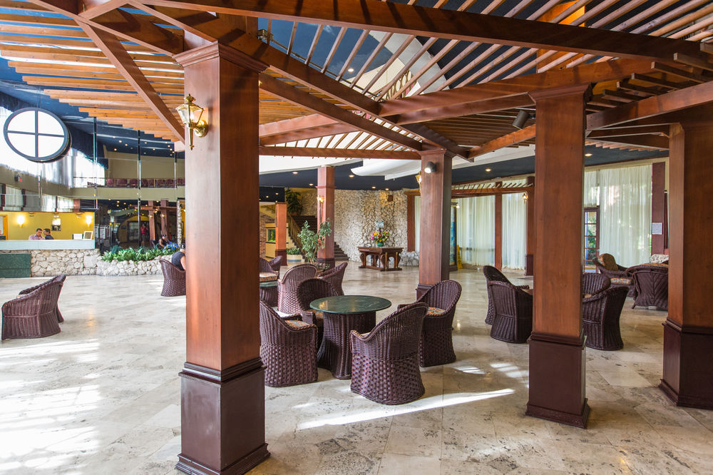Fotos Hotel Days Hotel By Wyndham Thunderbird Beach Resort