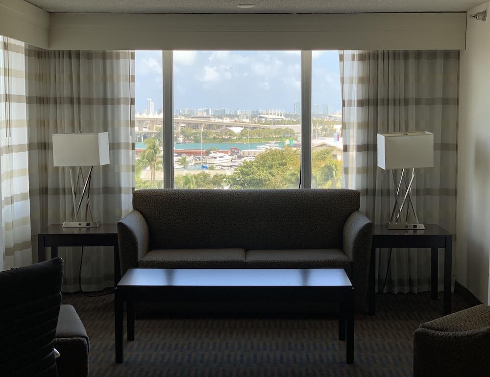 Fotos Hotel Holiday Inn Port Of Miami Downtown