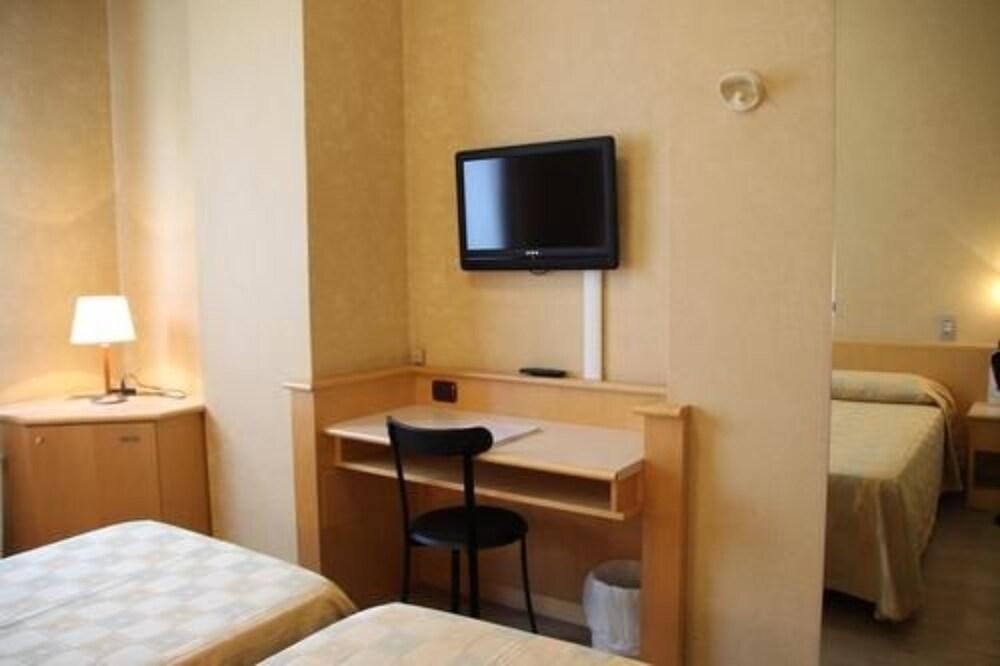 Fotos Hotel Sant Ambroeus Hotel