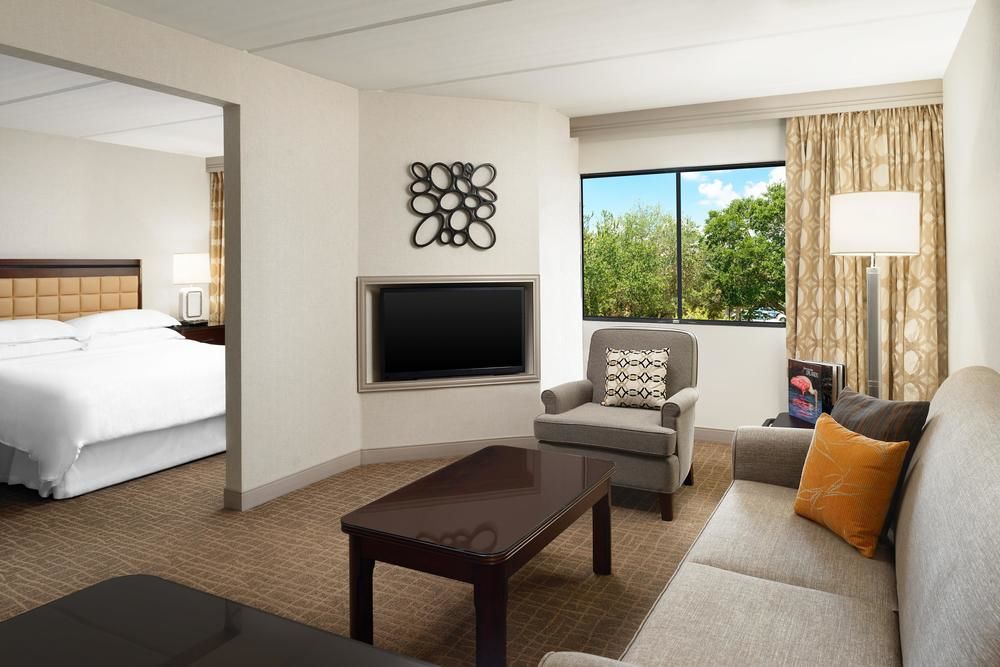 Fotos Hotel Sheraton Suites Airport