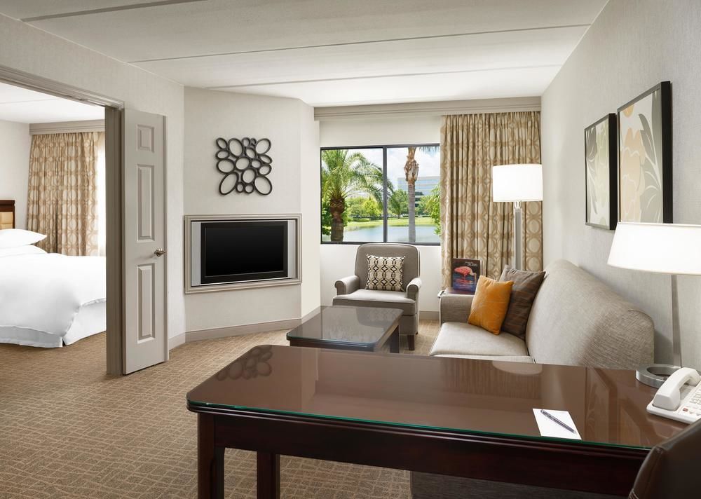 Fotos Hotel Sheraton Suites Airport