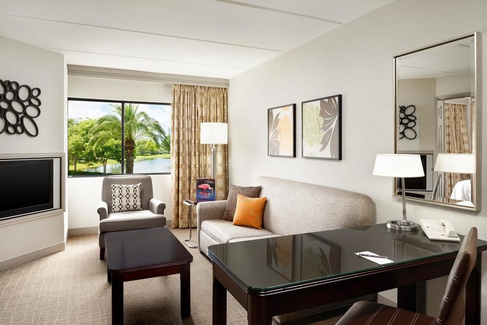 Fotos Hotel Sheraton Suites Airport