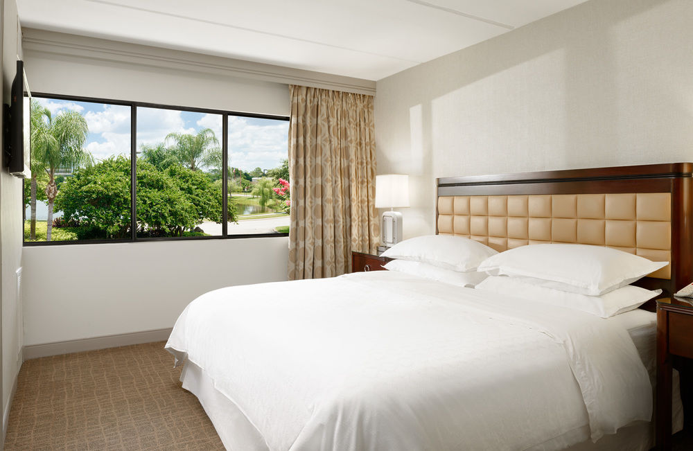 Fotos Hotel Sheraton Suites Airport