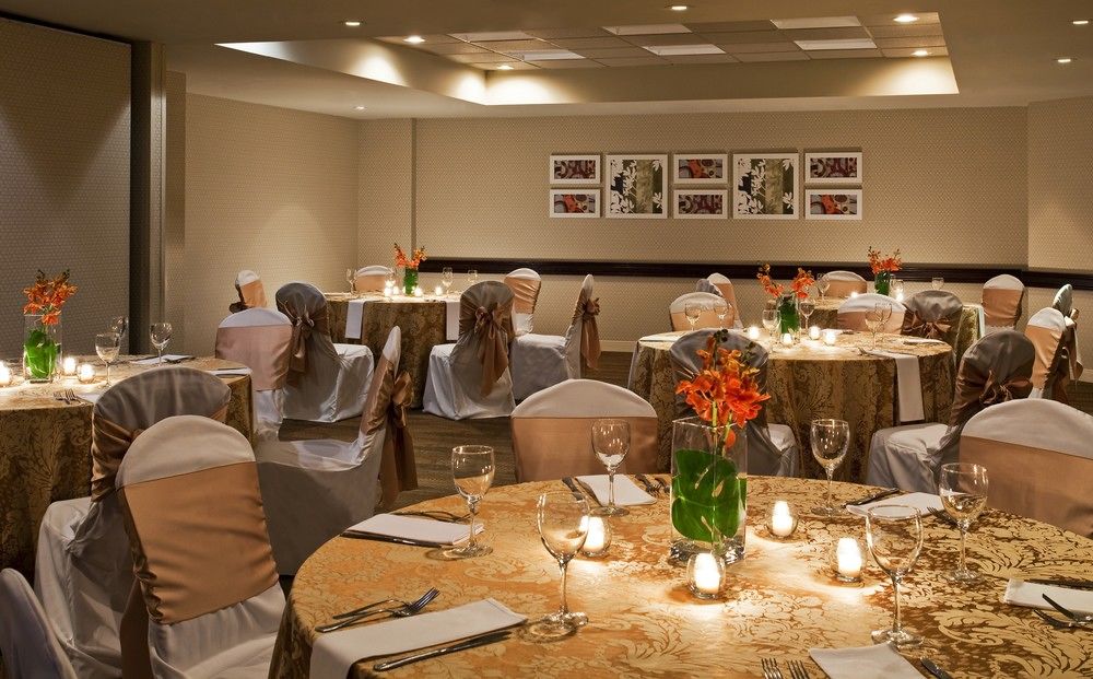 Fotos Hotel Sheraton Suites Airport