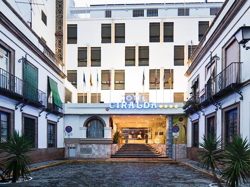 hotel Catalonia Giralda