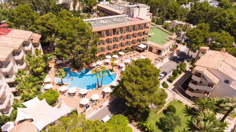 hotel Valentin Paguera Hotel & Suites