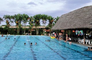 hotel Country Club Suerre