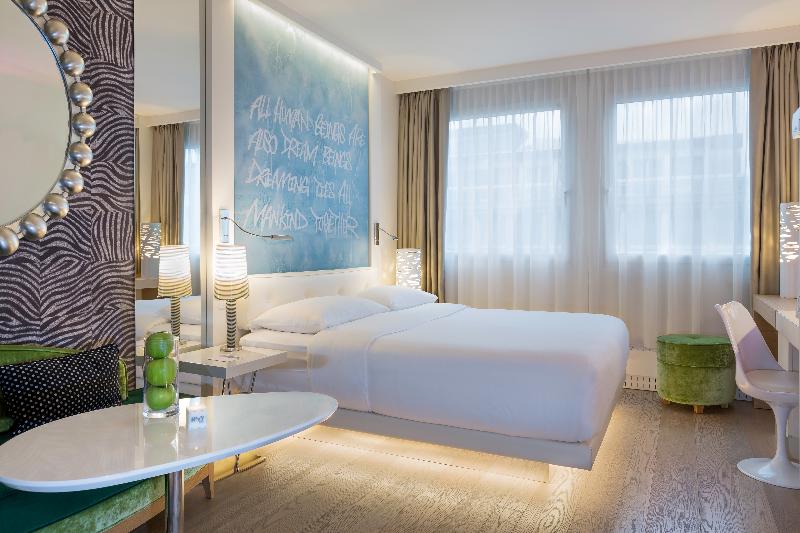 hotel N'vy Manotel