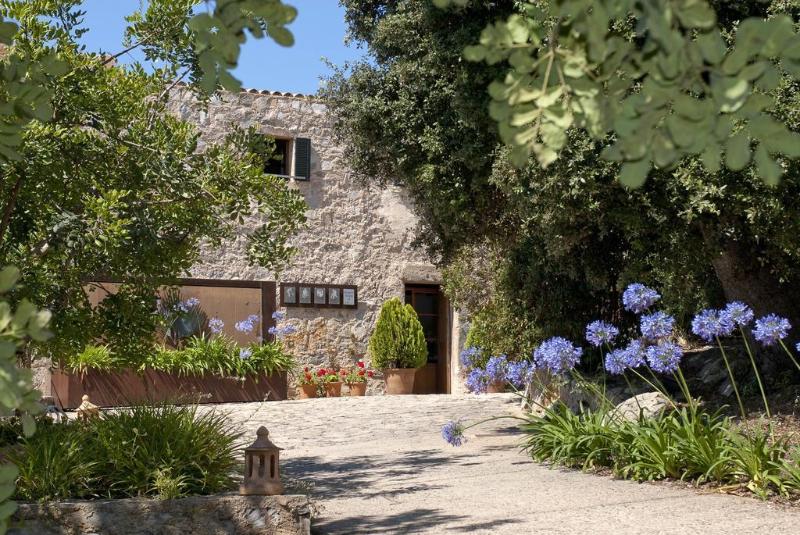 agroturismo Cases De Son Barbassa