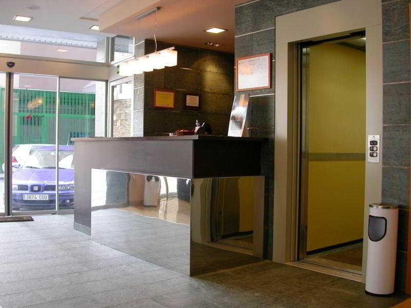 hotel Husa Puerta San Pedro