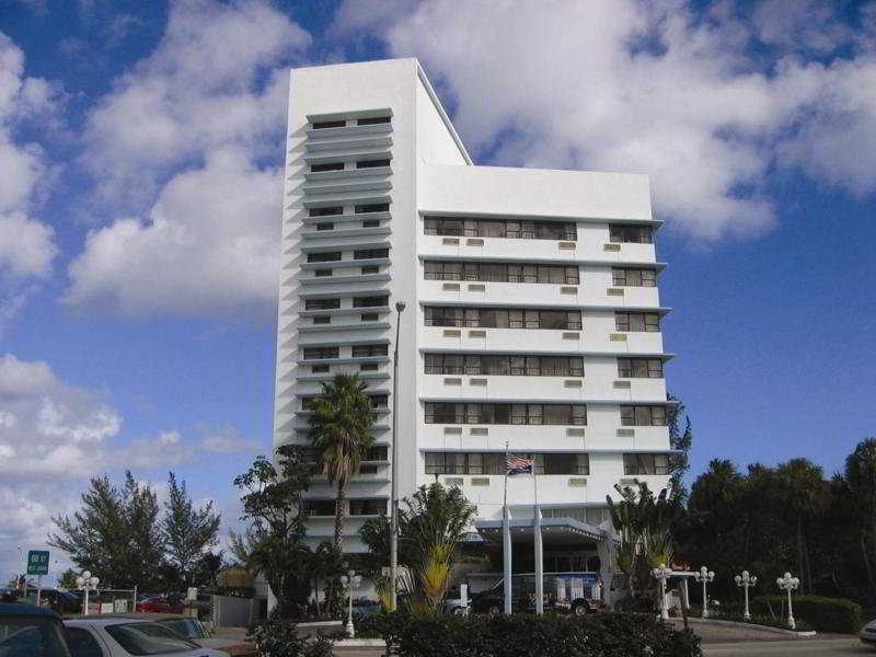 hotel Howard Johnson Plaza North Miami Beach