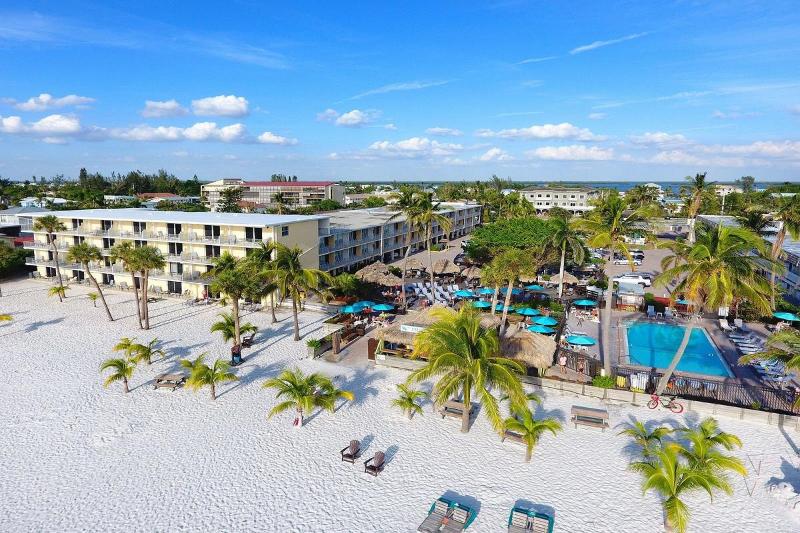 hotel Outrigger Beach Resort