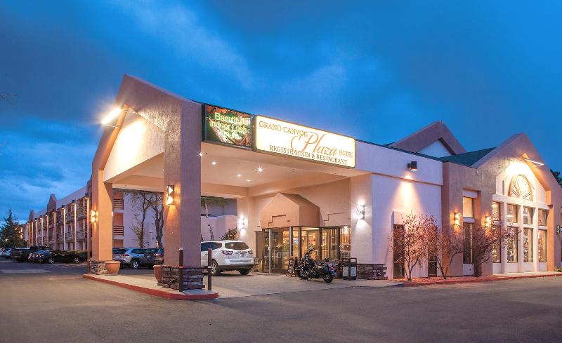 hotel Canyon Plaza Resort