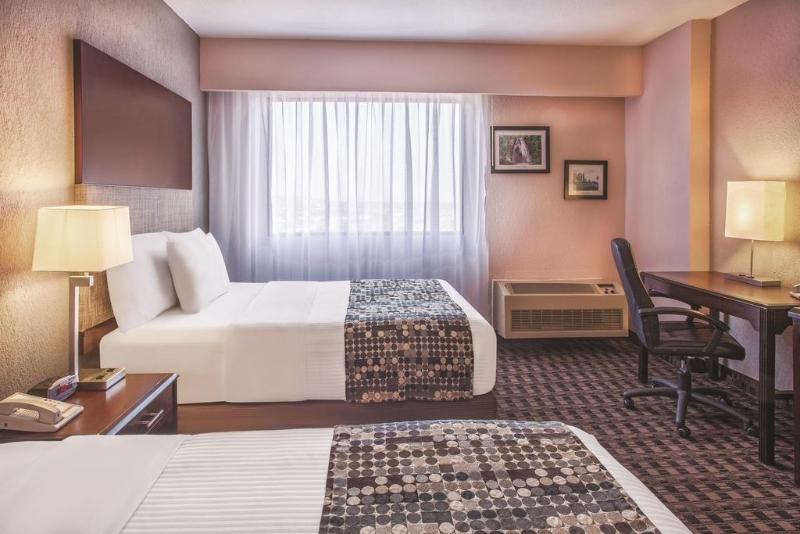 Fotos Hotel Fiesta Inn Monterrey Norte