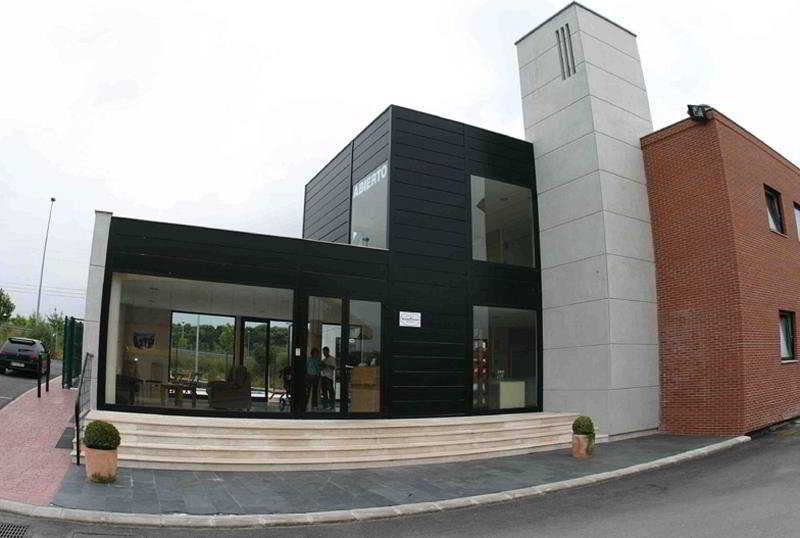 hotel Puerta De Santillana