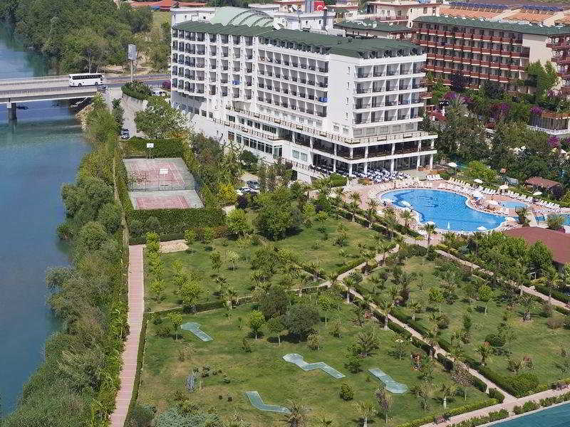 hotel La Mer Delta Alara