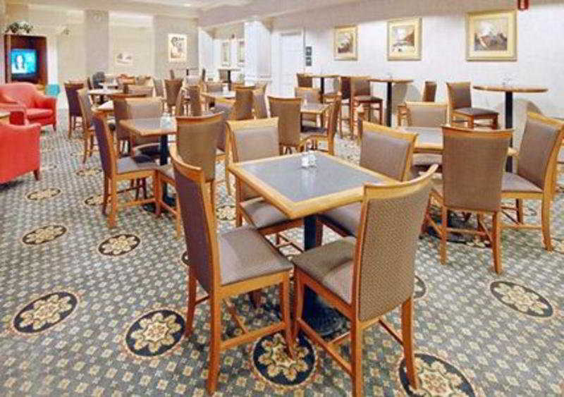 Fotos Hotel Holiday Inn Express Camp Springs-andrews Afb