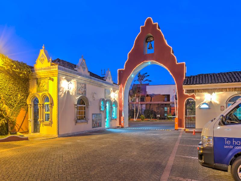 hotel Hotel & Suites Casa Conde