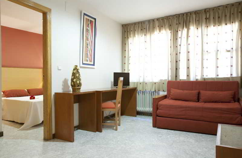 HOTEL LOS GIRASOLES II APARTAMENTOS TURISTICOS Granada ...